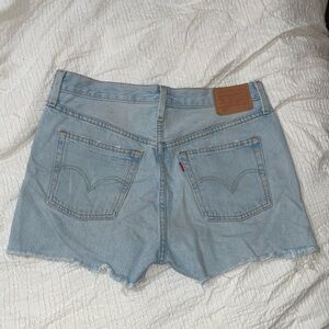 Levi's Women's 501 shorts